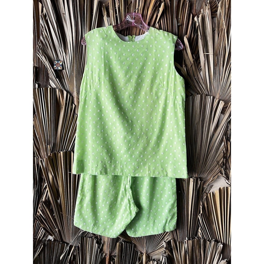 Vintage Neon Green Shorts Set Polka Dot Print Size Small 1960's - Picture 3 of 7